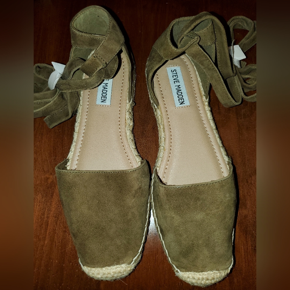 Steve Madden Suede Leather Rosette Ankle Wrap Espadrille Flat Size 7